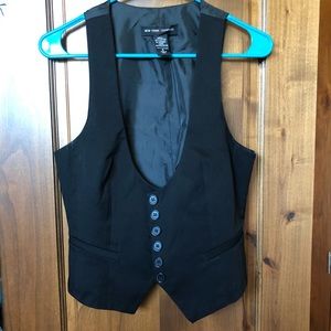 New York & Comp • Vest